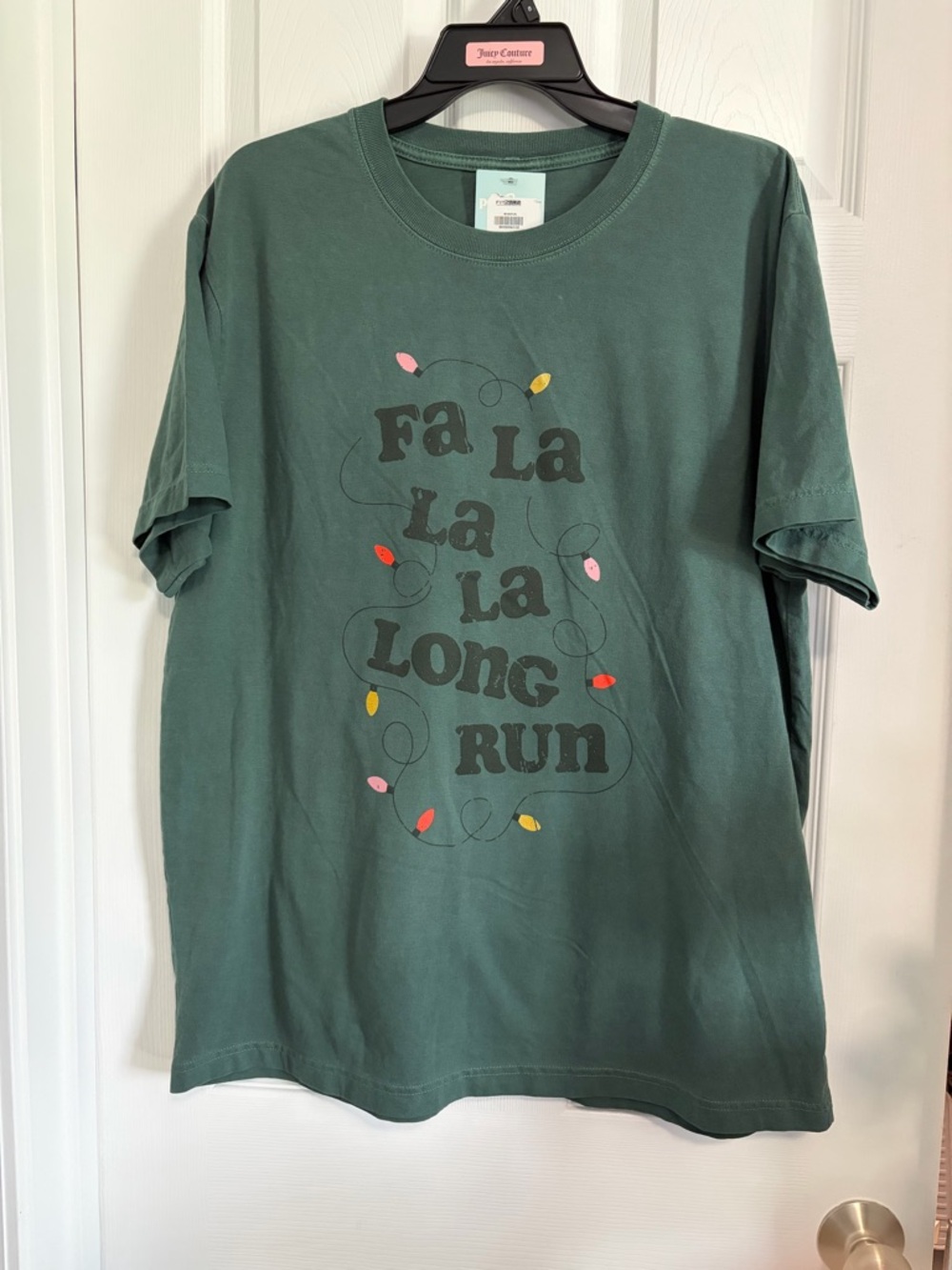 BNWT PEP & BB TAGLESS 'FA LA LA LA LONG RUN' HOLIDAY S/S TEE EXTRA LARGE (XL)